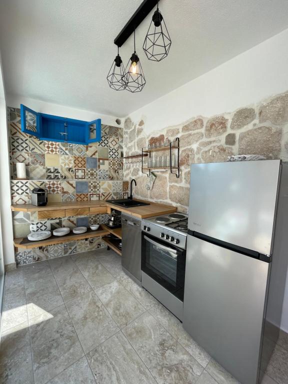 Holiday house MARIN DVOR - B&B Vrsine