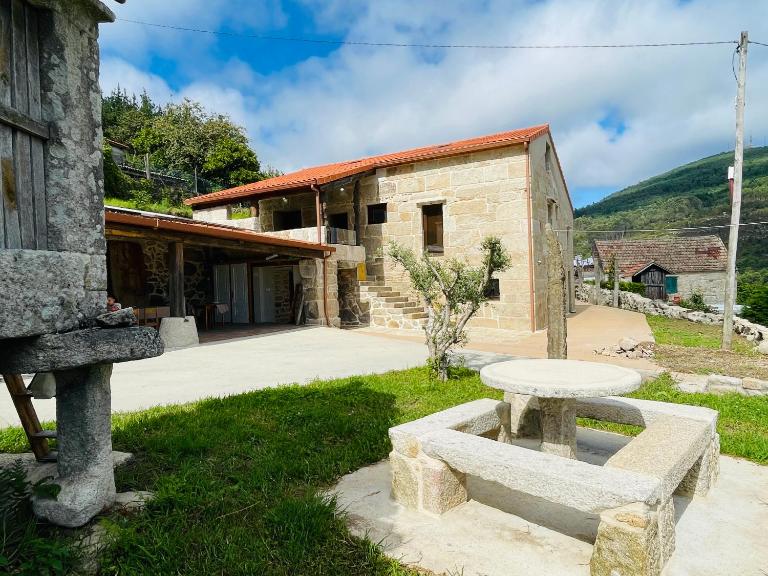 Casa Ubeiras - Bed and Breakfast Moaña