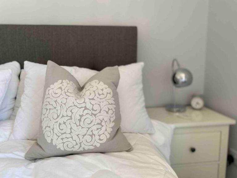 Bright & Cosy Flat in Winchester, near Cathedral - B&B Winchester