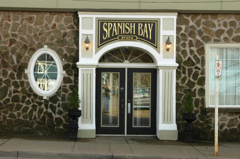 Spanish Bay Inn, CANADA - B&B Sydney
