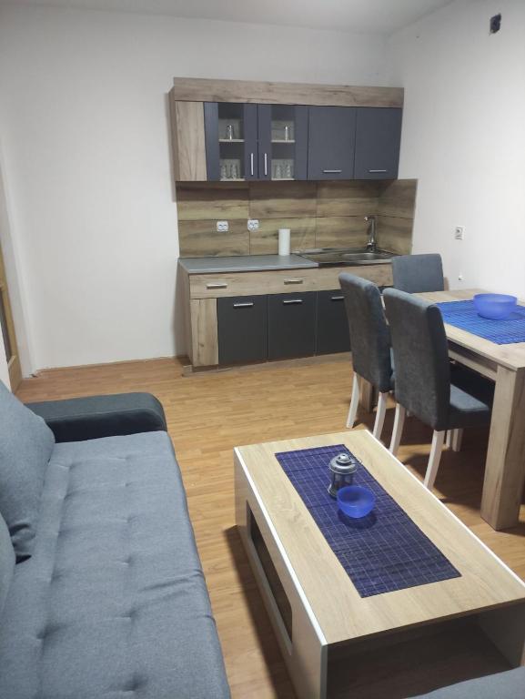 Apartmani M M - Bed and Breakfast Soko Banja