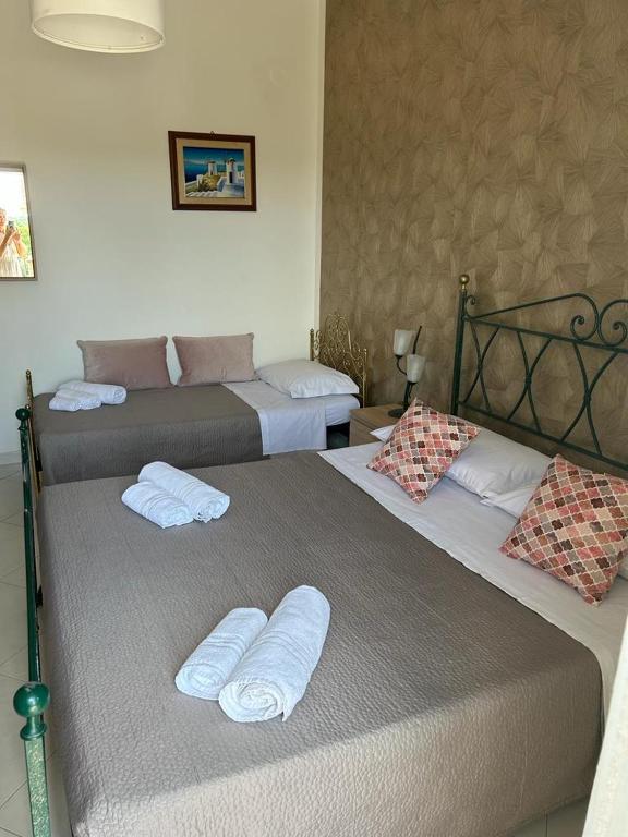 Nina apartament Giardini Naxos con posto auto - B&B Giardini-Naxos