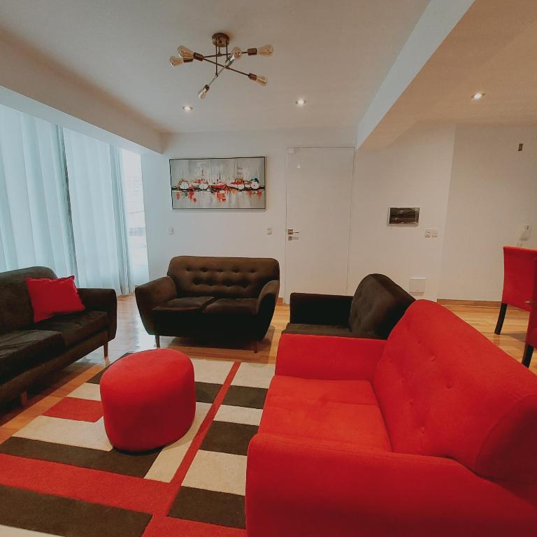 Apartamento Amoblado- 6 Huéspedes Urb. Orquídeas - B&B Trujillo