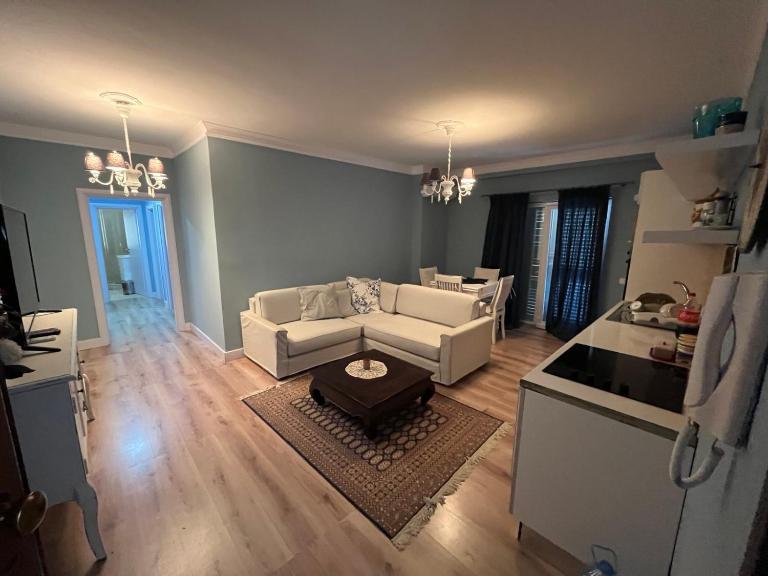 Lizas Apartment - Ferienwohnung Himarë
