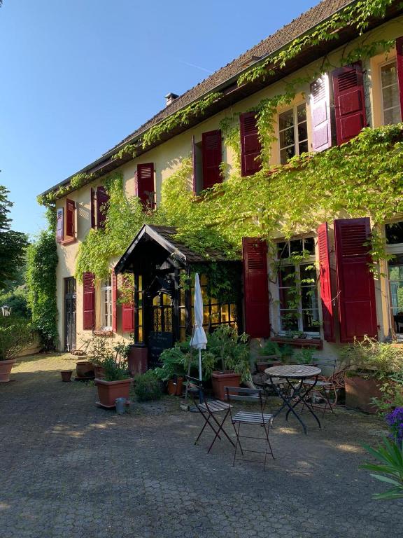 Chambres d'Hôtes Le Felseneck - Ferienwohnung Pfirt