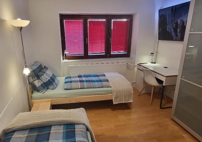 Apartmán Husovka Bruntál - pokoj POLLY - B&B Bruntál