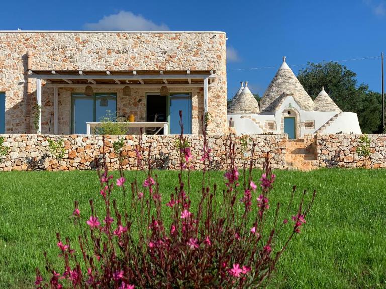 Trullo il Gatto Nero - B&B Ostuni