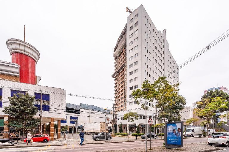 Ed. Vitoria | Bairro mais requisitado de Curitiba | Gonzaga Stays - B&B Curitiba