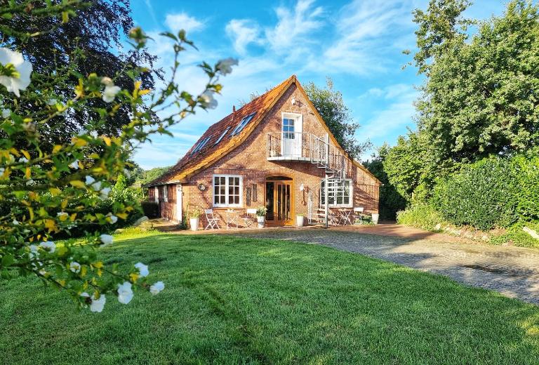200 Jahre altes Landhaus mit Tieren - Ferienwohnung Goldenstedt