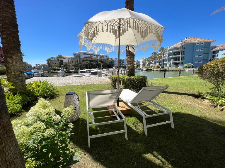 LUXURY APARTMENT MARINA DE SOTOGRANDE Playa y Jardín - B&B San Roque
