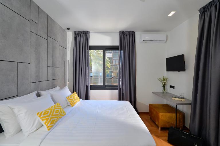 Athenian Gem - B&B Athens