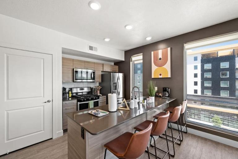 LUX 2 BD BOHO in heart of SLC - Chambres d'hôtes Salt Lake City