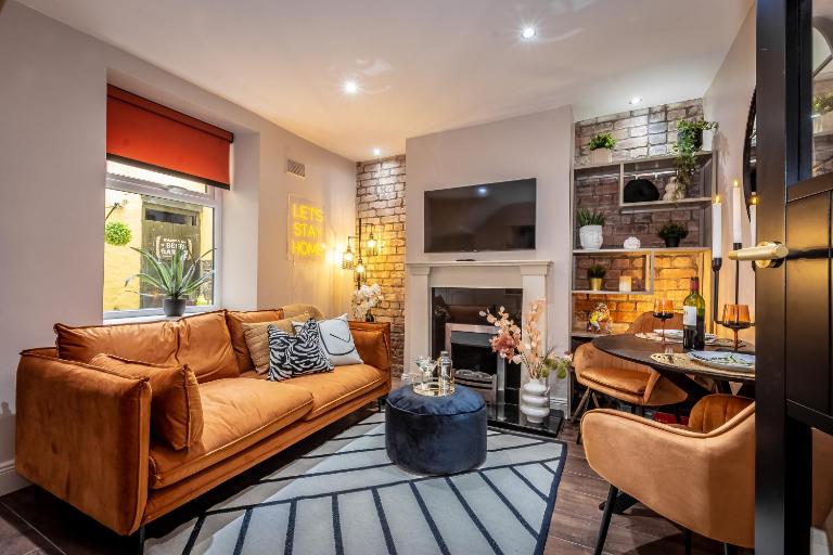 City Escape Waterford City Sleeps 6 - B&B Waterford