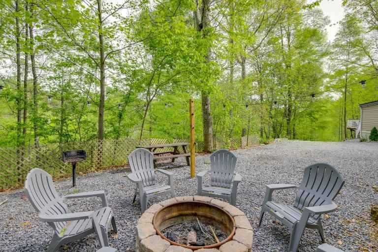 12 Mi to Dollywood: Private Sevierville Cabin! - B&B Sevierville