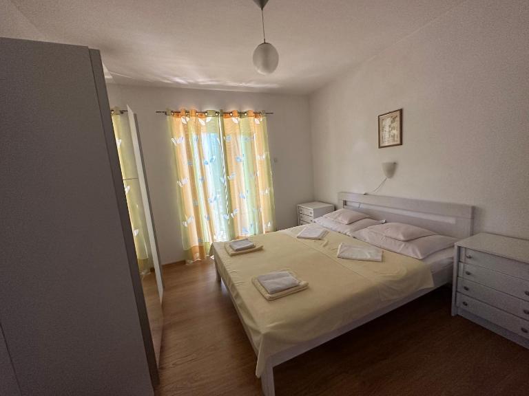 Apartmani Ira - B&B Cirquenizza