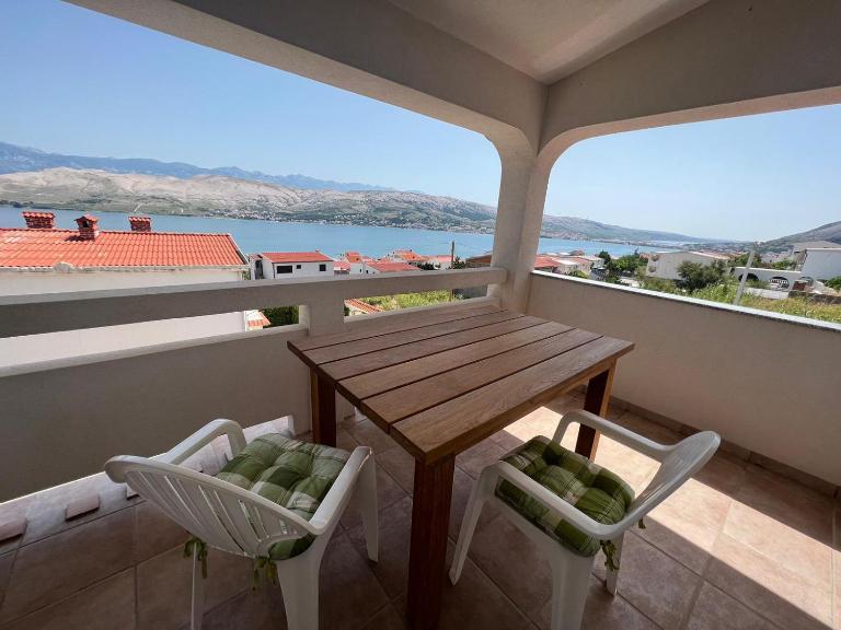 Apartmani Pavić - B&B Pag