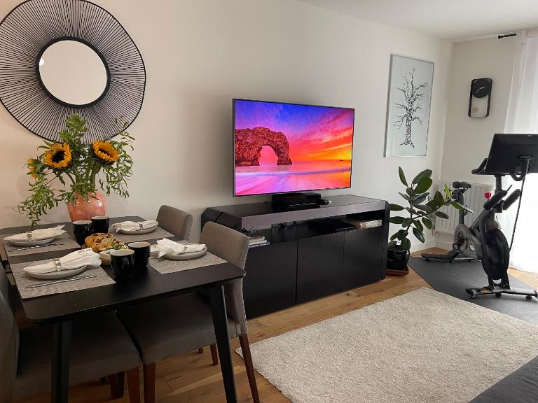 Peloton Organic Health Apartment in Angel, Old Street, Islington - Chambres d'hôtes Londres