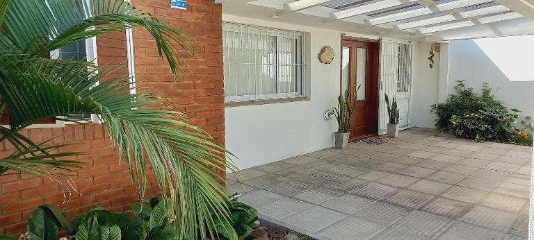 Aeropuerto a 5' y Ruta del Vino a 100 mts - B&B Salta