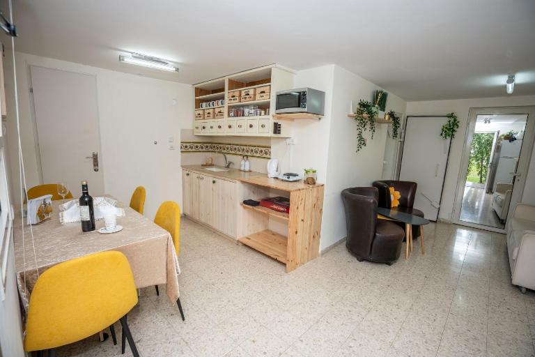 Golden Kosher Suite - B&B Kfar Vradim