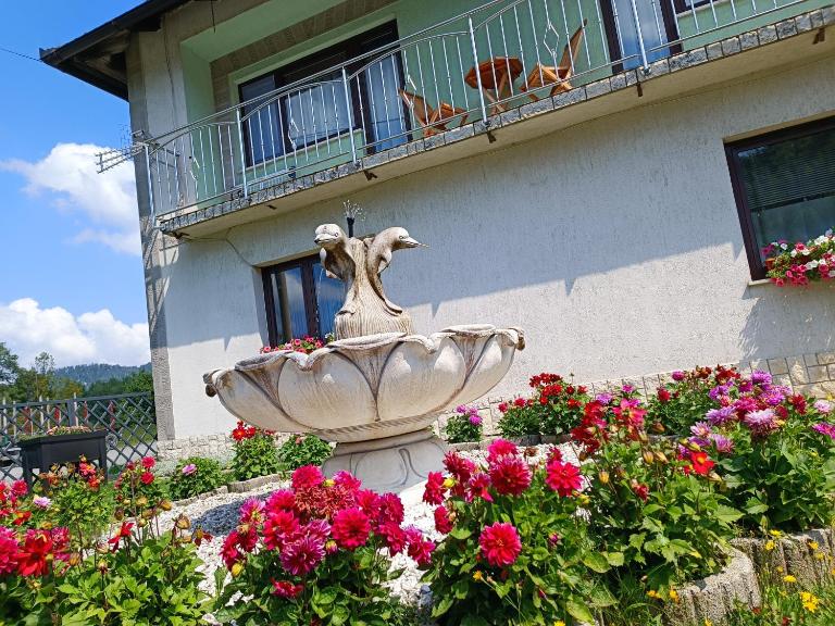 Holiday Home TILEMIDA - Bed and Breakfast Fužine