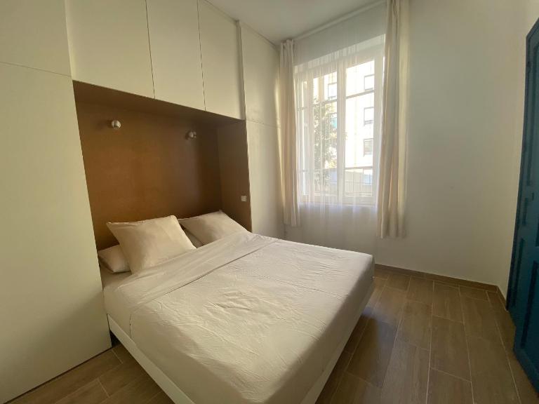 2 pièces / neuf - Ajaccio centre - Place Miot / Albert 1er - B&B Ajaccio