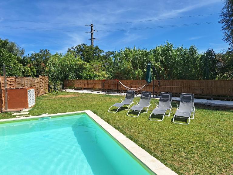 Casa da Ribeira - B&B Alcanede
