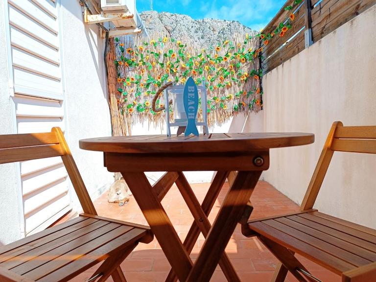 Costa brava apartment, Estartit - B&B Torroella de Montgrí