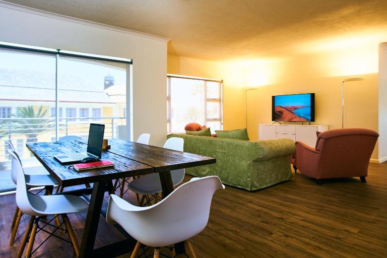 The Palms Luxury Suites - B&B Swakopmund