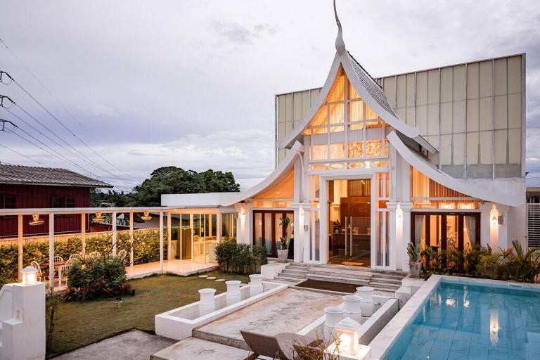 Unique Lanna Style Spa Pool Villa - B&B Chiang Mai