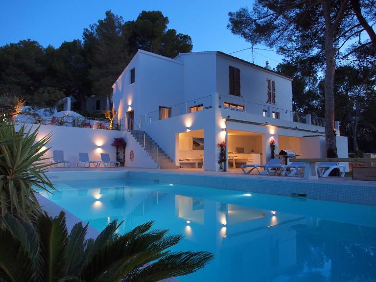 Villa Renate El Portet Moraira 500m to Sand Beach - B&B Moraira