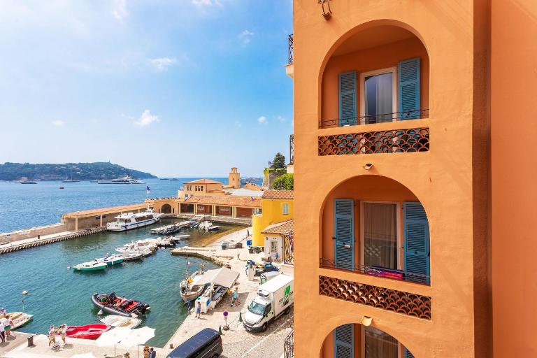 THE BAY AP4371 By Riviera Holiday Homes - B&B Villefranche-sur-Mer