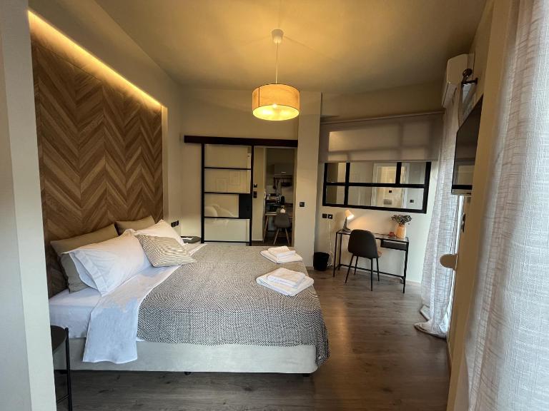METEORITO central apartment - Ferienwohnung Kalampáka