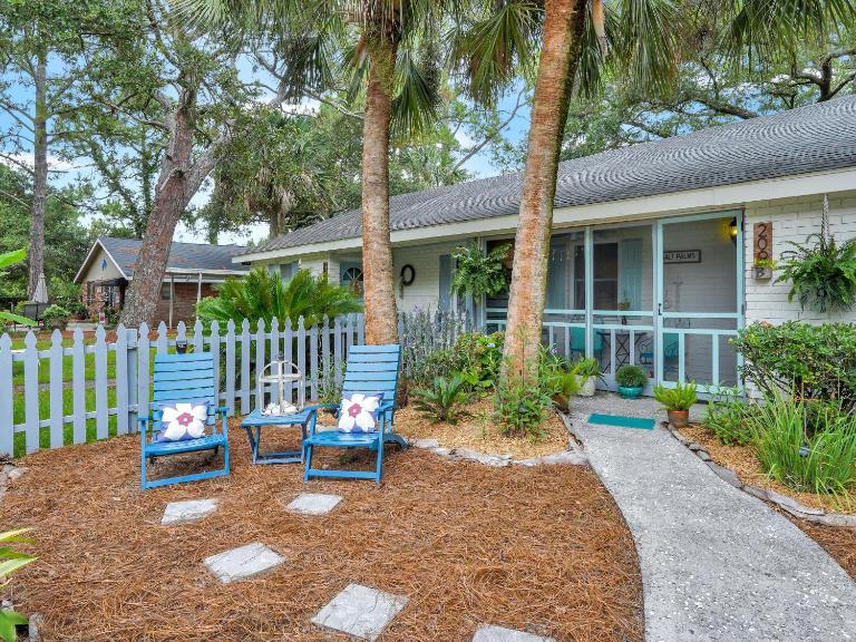 Salt Palms Cottage - Ferienwohnung Tybee Island