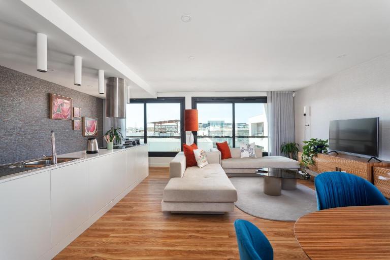 Diamond Downtown Center - B&B Faro