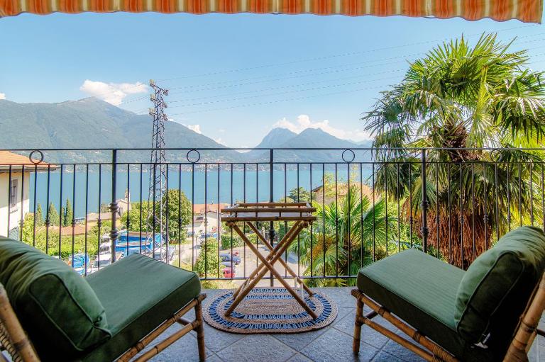 Lost In Paradise - by MyHomeInComo - B&B San Siro