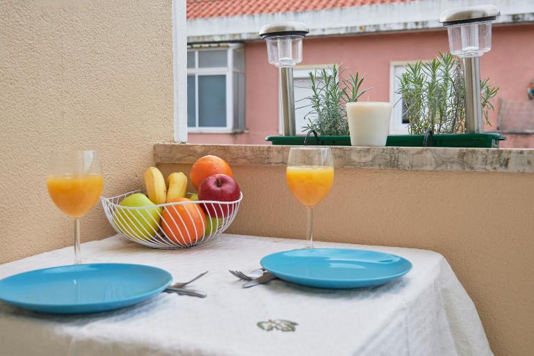 Bright and quiet apartment - B&B Amadora
