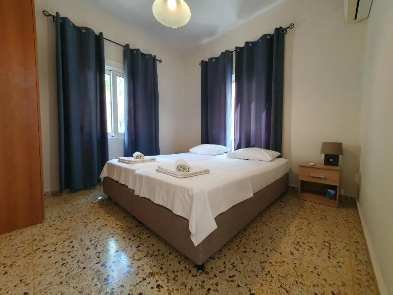 Yiannis Sokaki detached House - B&B Rodi