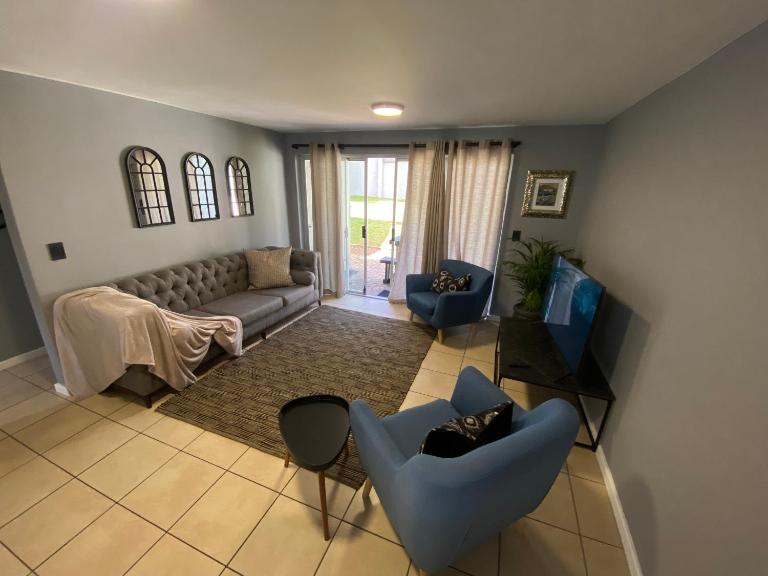 Durbanville Self Catering Apartments - Ferienwohnung Kapstadt