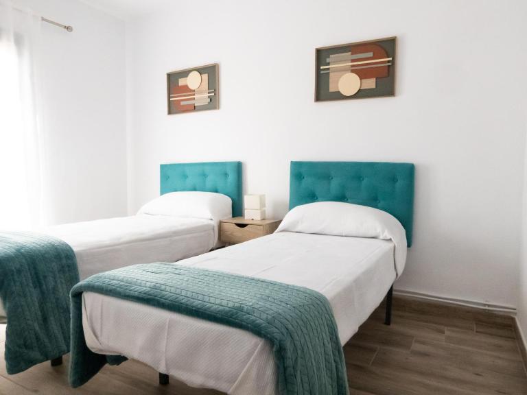 VUT Adarve - B&B Ávila
