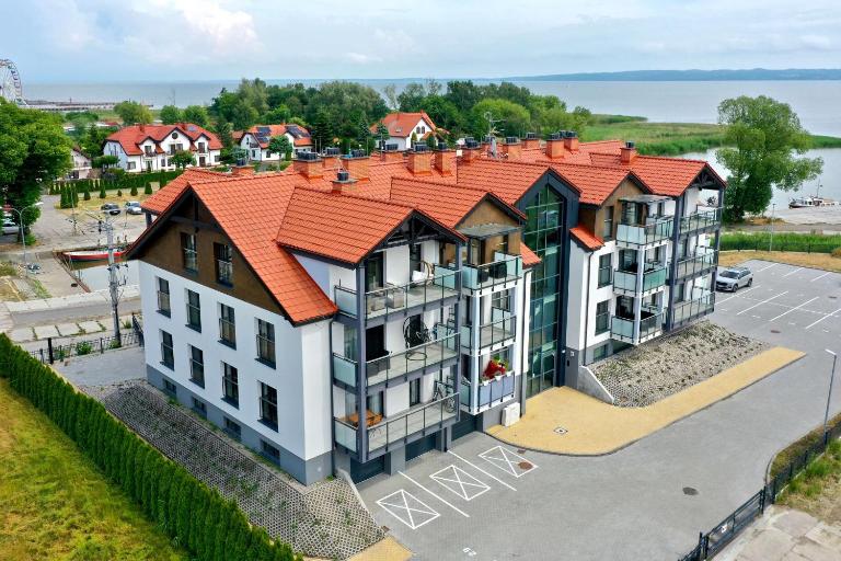 PORT KRYNICA Apartamenty blisko centrum - Chambres d'hôtes Krynica Morska