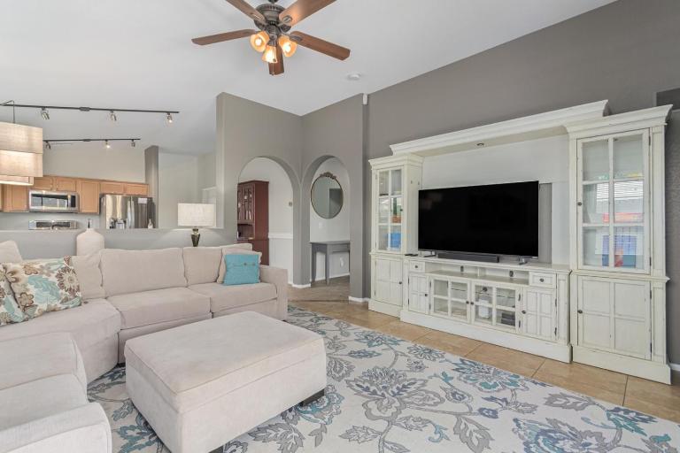 Serenity Haven with Private Pool in Gilbert - B&B Queen Creek