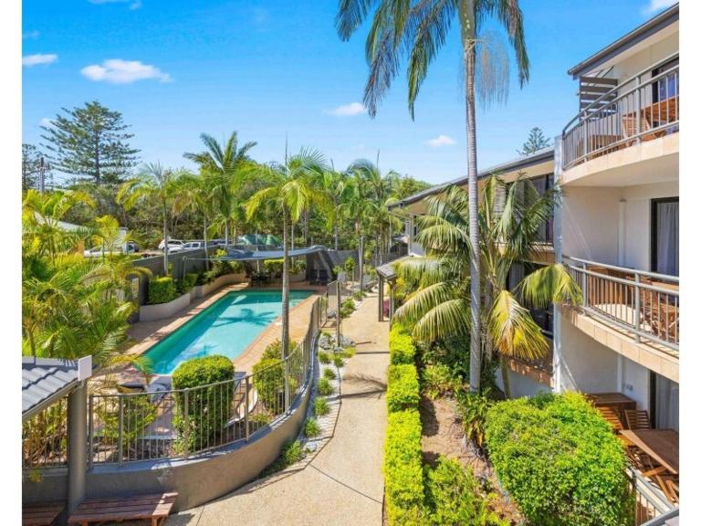 Beachfront Apartments Unit 18 - B&B Port Macquarie