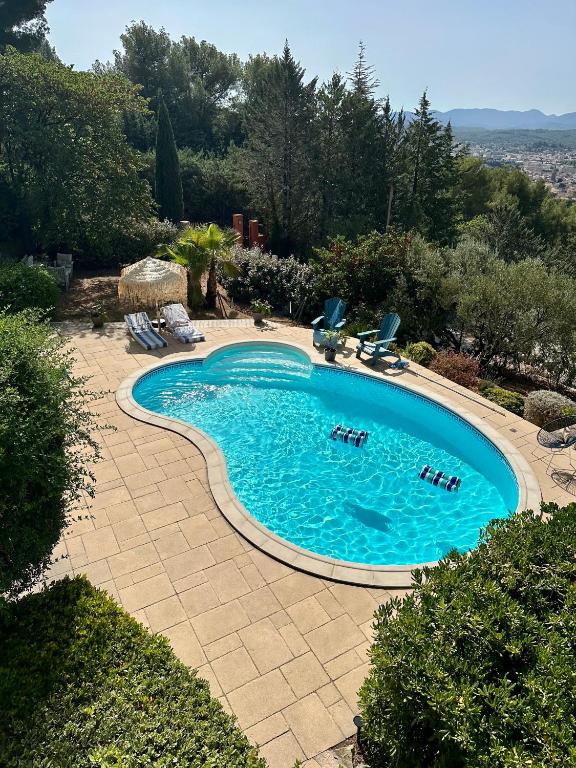 Les Amandiers - Bed and Breakfast Draguignan