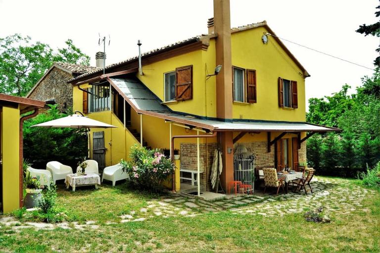 Casa Fiorenza - Chambres d'hôtes Montefelcino