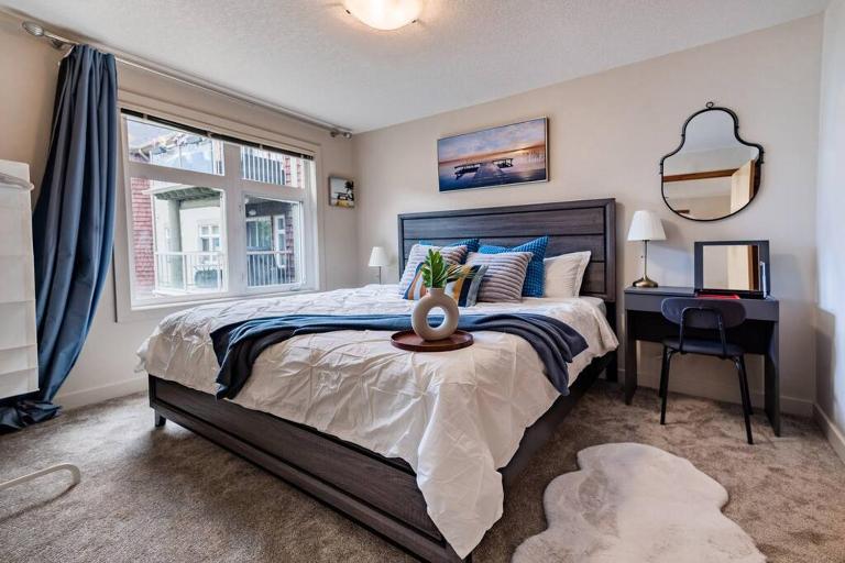 Lux 2BR/3BD Suite/Mountain View! - B&B Canmore