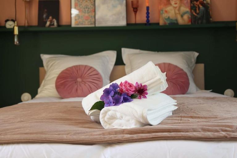 "La Botanique" Gîte de Charme dans un château de campagne & SPA - B&B Brix