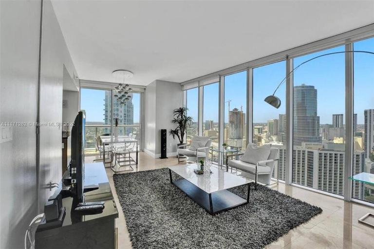 Waterfront Luxury Apartment 2 Bedrooms IconBrickell - B&B Miami