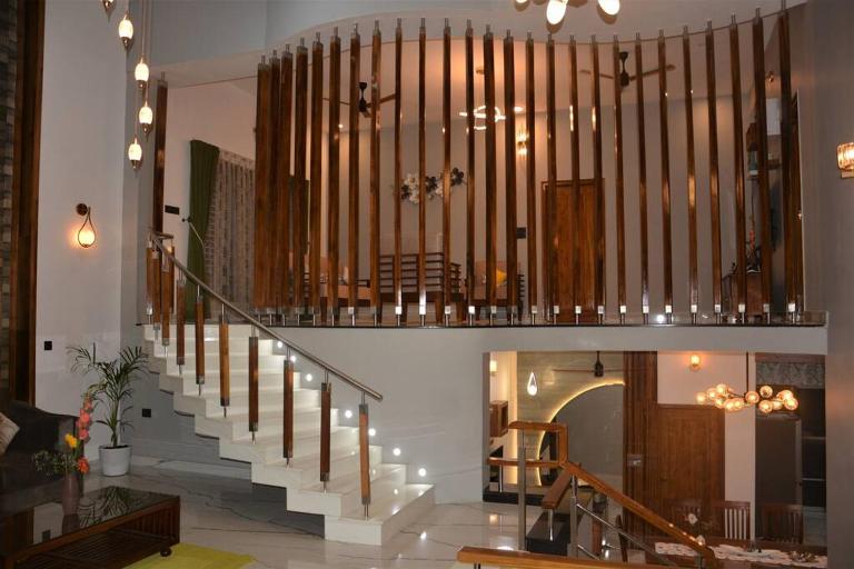 Earth - Luxurious 5 BHK AC Villa at Mysore - B&B Mysuru