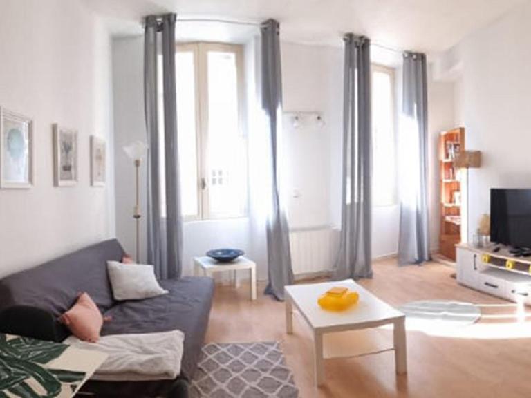 Appartement intramuros en hyper centre ville - Ferienwohnung Avignon