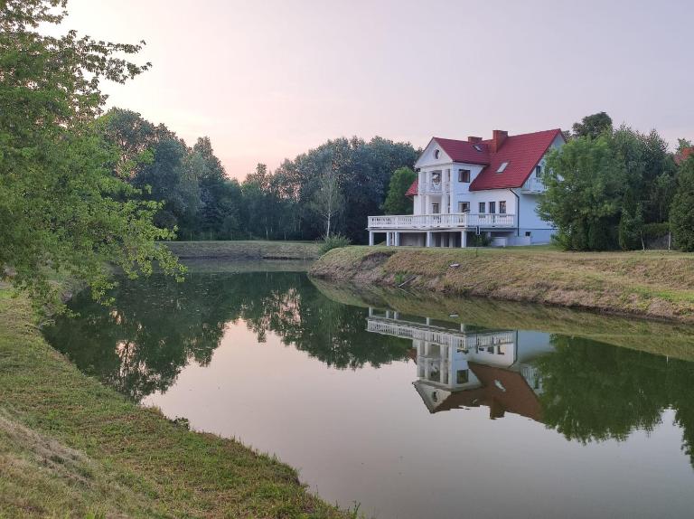 Willa Tonkiele - Dom z Jacuzzi i Sauną na wyłączność - B&B Tonkiele